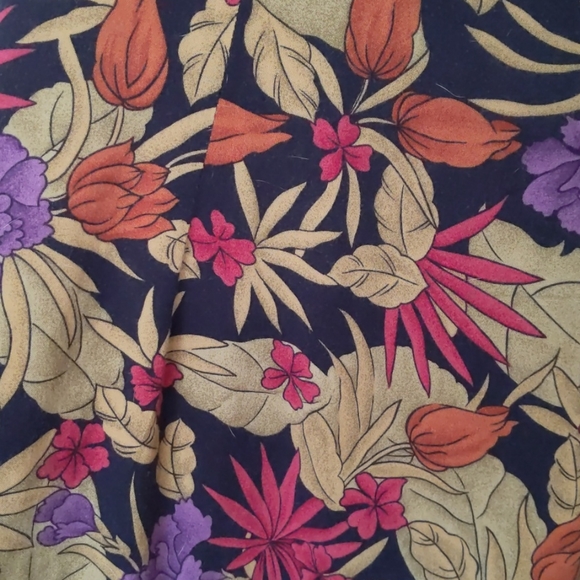 Vintage botanical patterned midi dress - Picture 2 of 8